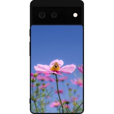 Coque Google Pixel 6 - Silicone rigide noir Bee on a flower Spring 2026