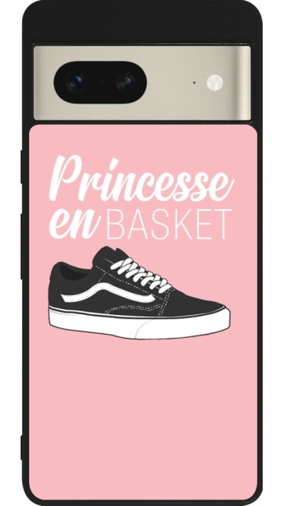 Coque Google Pixel 7 - Silicone rigide noir princesse en basket