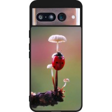 Google Pixel 8 Case Hülle - Silikon schwarz Ladybird on a mushroom 2026