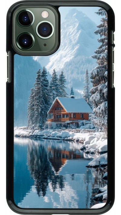 iPhone 11 Pro Case Hülle - Winter 25 Winter house forest day