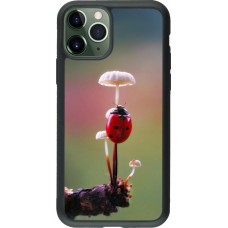 iPhone 11 Pro Case Hülle - Silikon schwarz Ladybird on a mushroom 2026