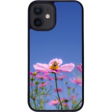 iPhone 12 mini Case Hülle - Silikon schwarz Bee on a flower 2026