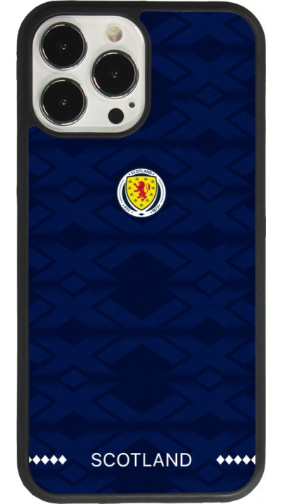 iPhone 13 Pro Max Case Hülle - Silikon schwarz Schottland 2026 personalisierbares Fussballtrikot