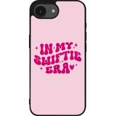 iPhone 16e Case Hülle - Silikon schwarz Taylor Swift In My Swiftie Era - Pink