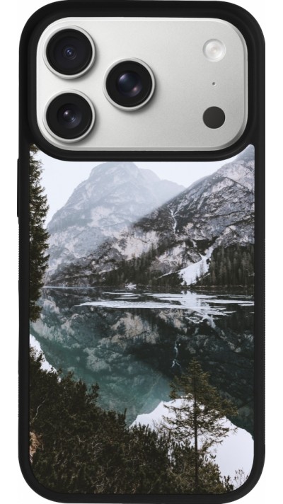 Coque iPhone 17 Pro - Silicone rigide noir Winter 22 snowy mountain and lake