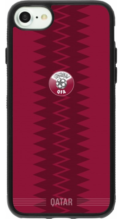 iPhone 7 / 8 / SE (2020, 2022) Case Hülle - Silikon schwarz Qatar 2026 personalisierbares Fussballtrikot
