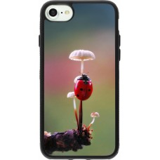 iPhone 7 / 8 / SE (2020, 2022) Case Hülle - Silikon schwarz Ladybird on a mushroom 2026