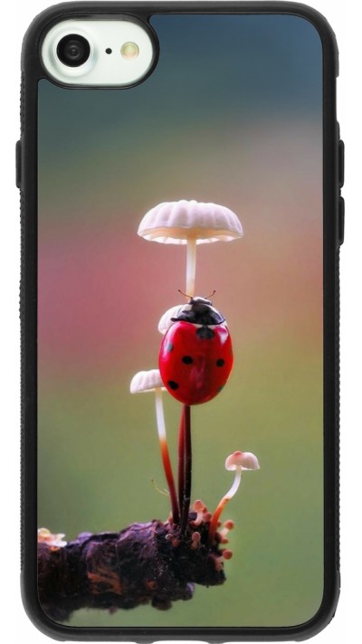 iPhone 7 / 8 / SE (2020, 2022) Case Hülle - Silikon schwarz Ladybird on a mushroom 2026