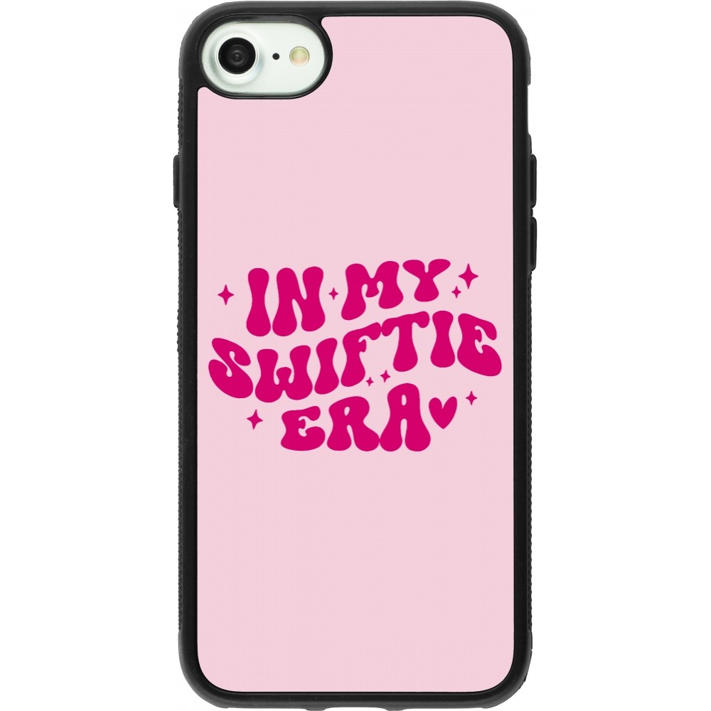 Coque iPhone 7 / 8 / SE (2020, 2022) - Silicone rigide noir Taylor Swift In My Swiftie Era - Pink