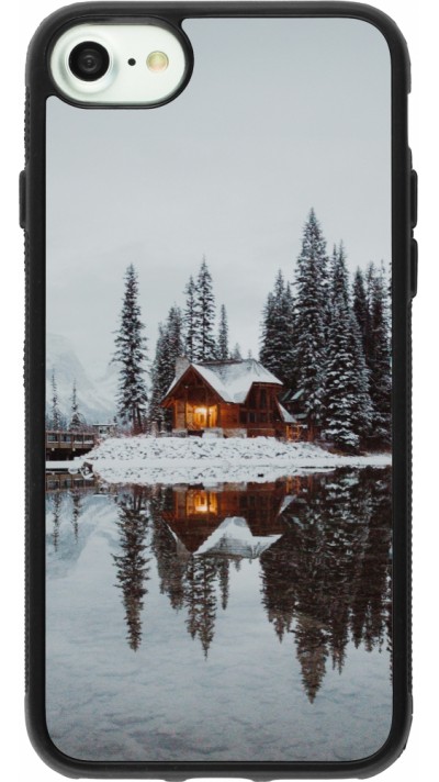 iPhone 7 / 8 / SE (2020, 2022) Case Hülle - Silikon schwarz Winter 25 Winter house forest afternoon