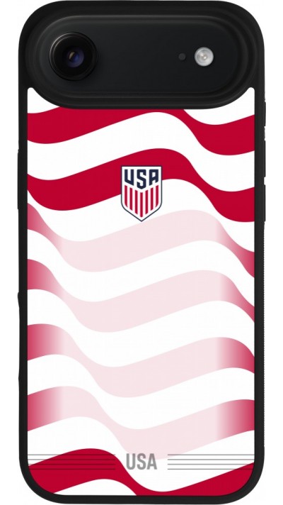 Coque iPhone Air - Silicone rigide noir Maillot de football États-Unis 2026 personnalisable