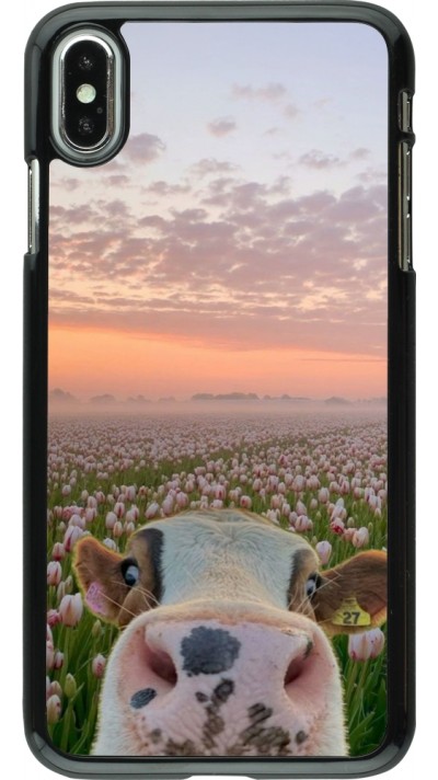 iPhone Xs Max Case Hülle - Cow with tulips 2026