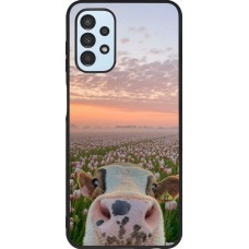 Samsung Galaxy A13 5G Case Hülle - Silikon schwarz Cow with tulips Spring 2026