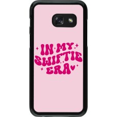 Samsung Galaxy A3 (2017) Case Hülle - Taylor Swift In My Swiftie Era - Pink