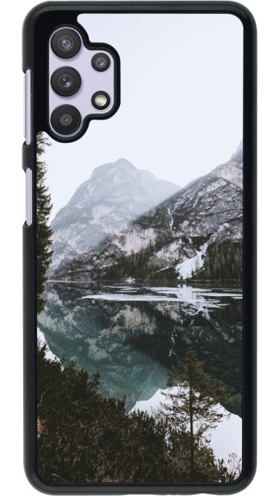 Samsung Galaxy A32 5G Case Hülle - Winter 22 snowy mountain and lake