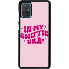 Samsung Galaxy A71 Case Hülle - Taylor Swift In My Swiftie Era - Pink