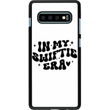 Samsung Galaxy S10+ Case Hülle - Taylor Swift In My Swiftie Era - White