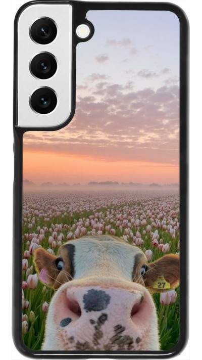 Samsung Galaxy S22 Case Hülle - Cow with tulips 2026