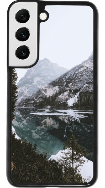 Samsung Galaxy S22 Case Hülle - Winter 22 snowy mountain and lake