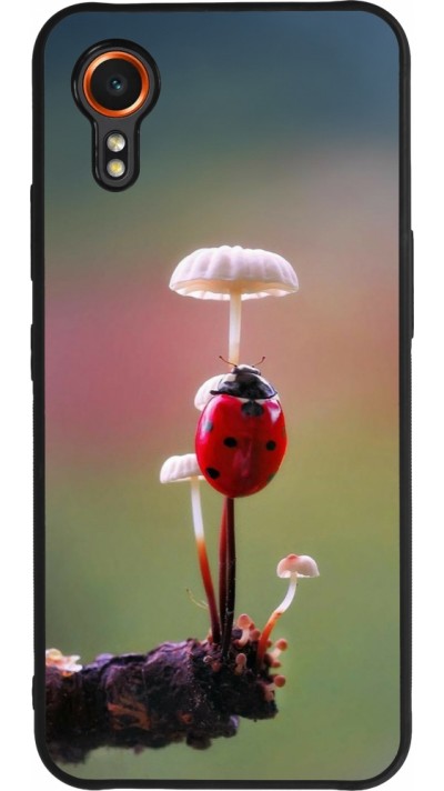 Coque Samsung Galaxy XCover 7 - Silicone rigide noir Ladybird on a mushroom Spring 2026