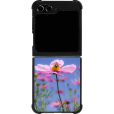 Samsung Galaxy Z Flip5 Case Hülle - Silikon schwarz Bee on a flower 2026