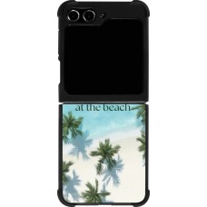 Samsung Galaxy Z Flip5 Case Hülle - Silikon schwarz Summer 2025 Life is better at the beach