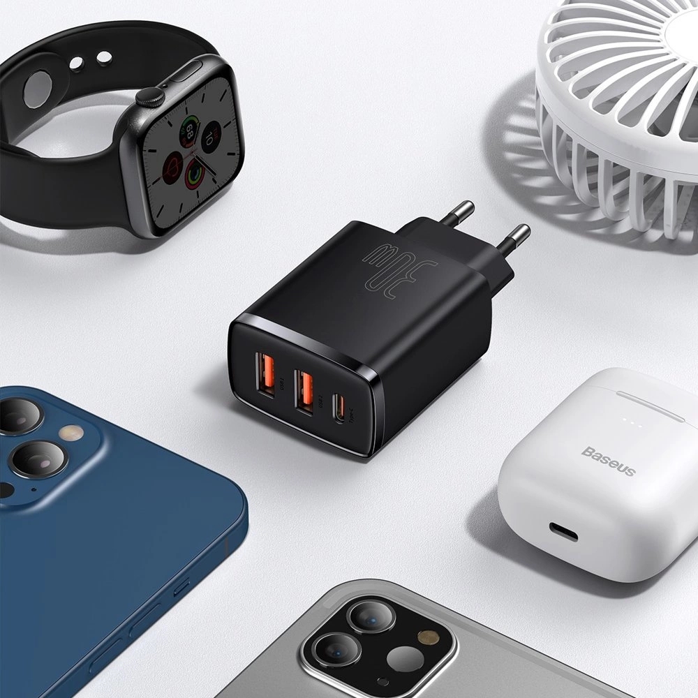 Baseus Kompakter Schnellladegerät 2x USB USB Typ C 30W 3A Power Delivery Quick Charge - Schwarz