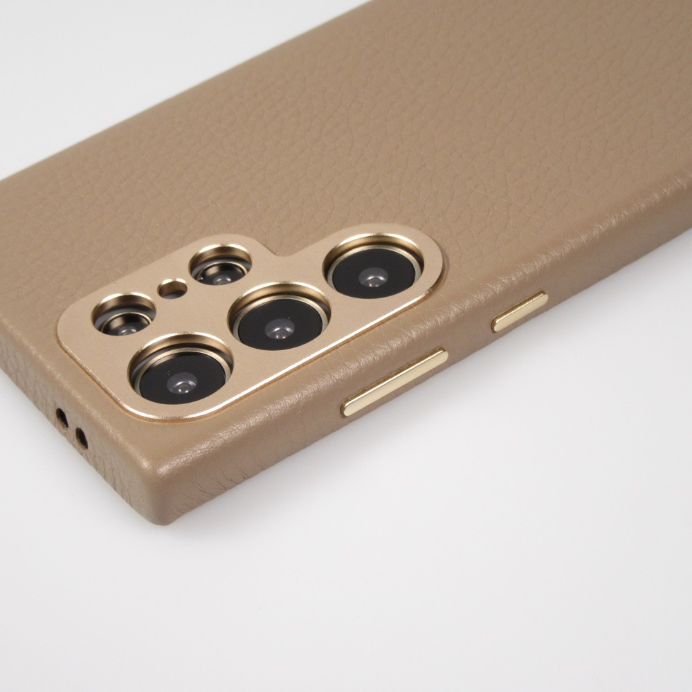 Galaxy S24 Ultra Case H&uuml;lle - Vollst&auml;ndig genarbtes Luxuskalbsleder mit Metallkn&ouml;pfen und MagSafe - Beige