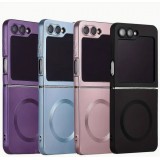 Samsung Galaxy Z Flip7 Case Hülle - Weiches faltbares Silikon mit MagSafe und Kameraschutz - Schwarz