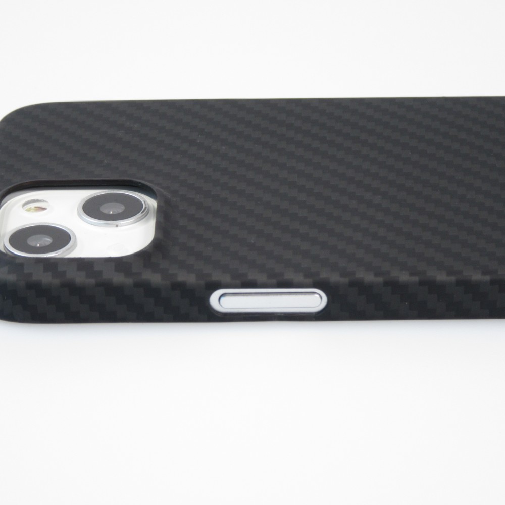 iPhone 16 Plus Case Hülle - Carbomile Schutzcase aus echtem Aramid Carbonfaser - Schwarz