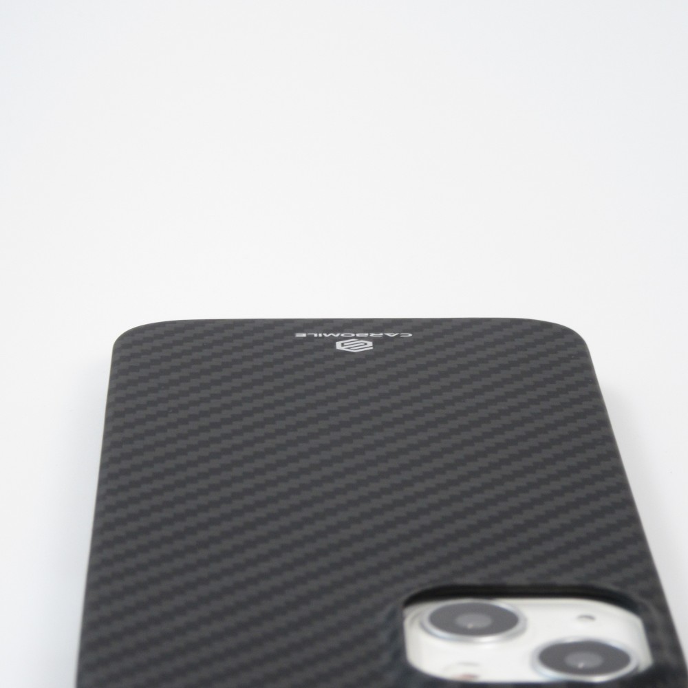 iPhone 16 Plus Case Hülle - Carbomile Schutzcase aus echtem Aramid Carbonfaser - Schwarz