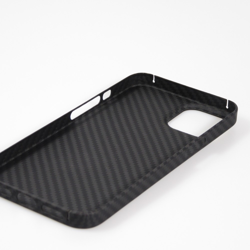 iPhone 16 Pro Max Case Hülle - Carbomile Schutzcase aus echtem Aramid Carbonfaser - Schwarz