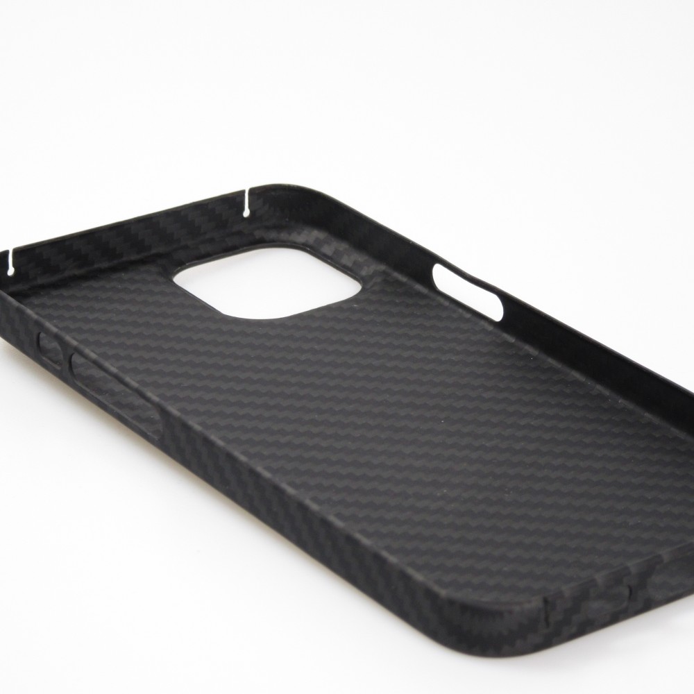 iPhone 16 Pro Max Case Hülle - Carbomile Schutzcase aus echtem Aramid Carbonfaser - Schwarz