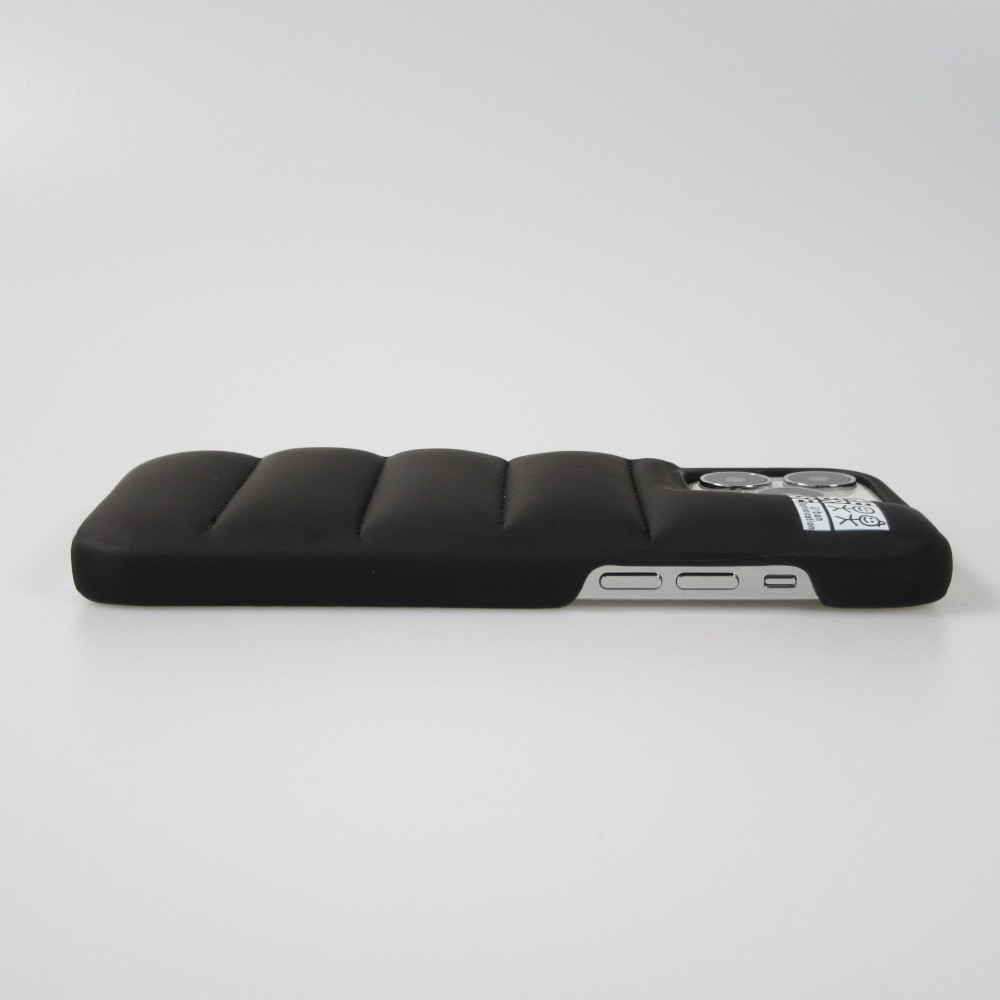 Coque iPhone 13 Pro Max - Design 3D stylé de doudoune avec couture décorative - Noir