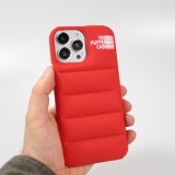 iPhone 13 Pro Case Hülle - 3D stylische Daunenjacke Design mit Ziernaht - Rot
