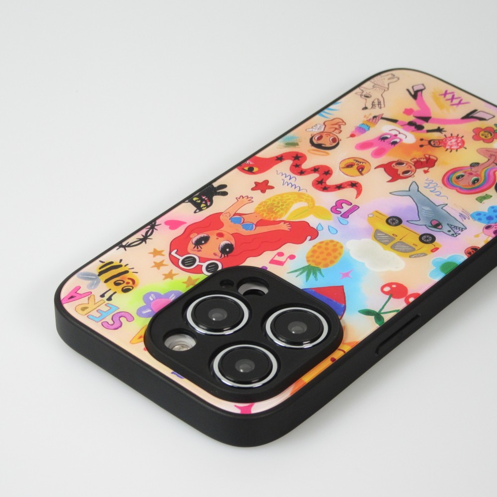 iPhone 14 Pro Case Hülle - Karol G Hot cartoons mit brillanter Oberfläche mit schwarzen Silikon Rändern