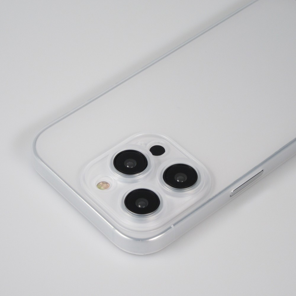 iPhone 16 Pro Case Hülle - Plastik ultra dünn semi-transparent matt - Weiss