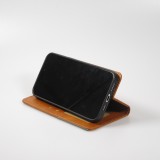 Hülle iPhone 15 Plus - Flip Geometrisch - Hellbraun