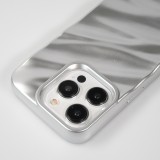 Coque iPhone 15 Pro Max - Silicone avec forme de vague 3D mat - Argent