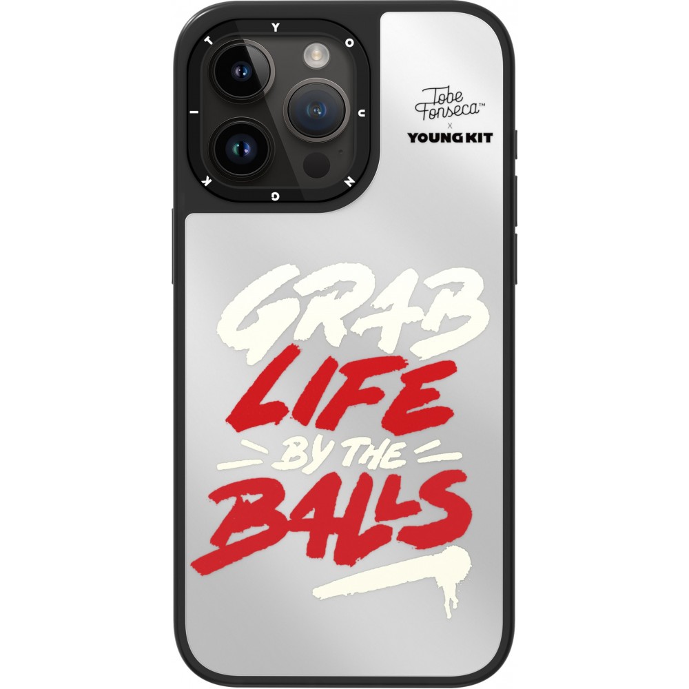 Coque iPhone 15 Pro - YOUNGKIT x Tobe Fonseca - Mirror Grab Life by the Balls