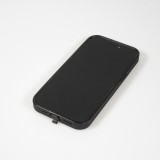 iPhone 15 Case Hülle - Silikon Glossy integriertes LED Licht mit USB-C Anschluss - Floating Astronaut - Schwarz