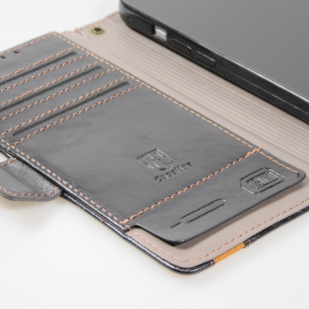 iPhone 16e Leder Tasche - Flip Wallet Echtleder mit Akzentstreifen & Kartenhalter - Schwarz