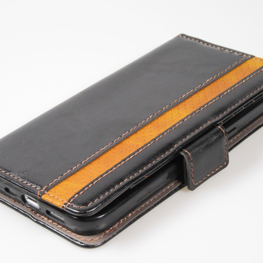 iPhone 16e Leder Tasche - Flip Wallet Echtleder mit Akzentstreifen & Kartenhalter - Schwarz