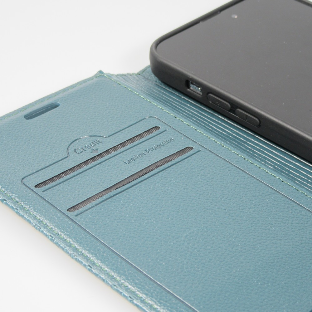 iPhone 14 Pro Max Leder Tasche - Flip Wallet prestige Design - Grün