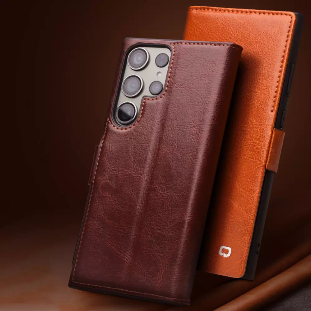 Samsung Galaxy S25 Ultra Case Hülle - Flip Qialino Echtleder mit magnetischem Verschluss - Dunkelbraun