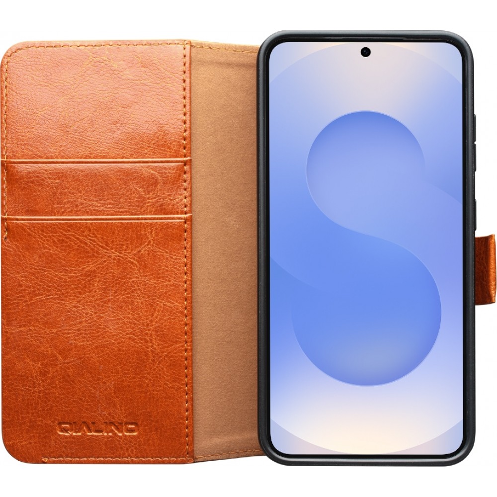 Samsung Galaxy S25+ Case Hülle - Flip Qialino Echtleder mit magnetischem Verschluss - Hellbraun
