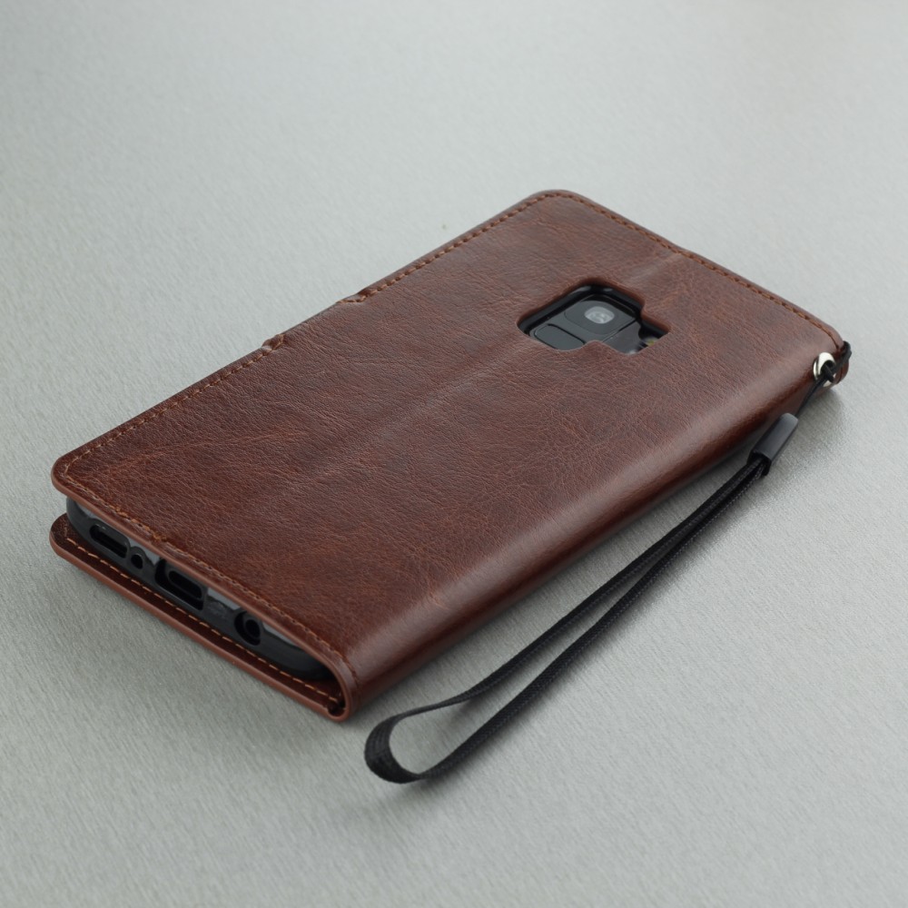 Hülle Samsung Galaxy S8 - Premium Flip Leder Tasche - Braun