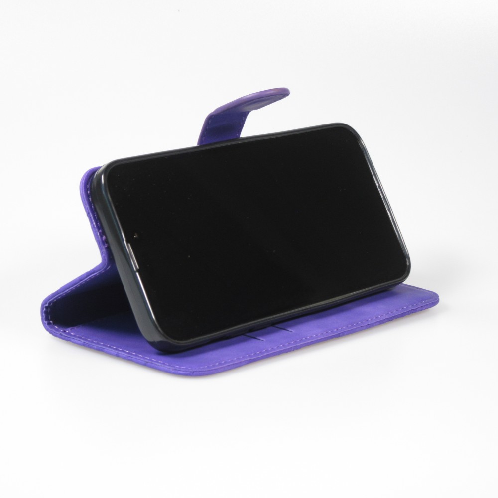 Fourre iPhone 15 Pro - Flip 3D en similicuir Oeil du tigre - Violet