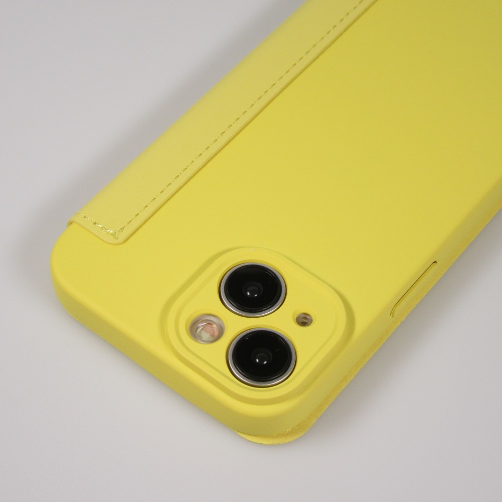 iPhone 15 Case H&uuml;lle - Flip weiches Silikon mit matt glatter Oberfl&auml;che - Gelb