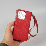 iPhone 15 Pro Case Hülle - Flip Wallet aus veganem Leder mit Brieftasche und Magnetverschluss - Rot